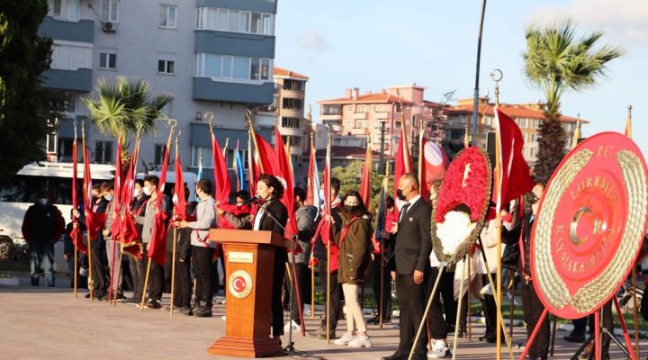 Atatürk Edremit’te Gerçekleştirilen Törenlerle Anıldı