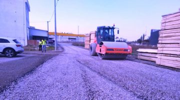 Karesi Belediyesi Yol Çalışmalarını Sürdürüyor