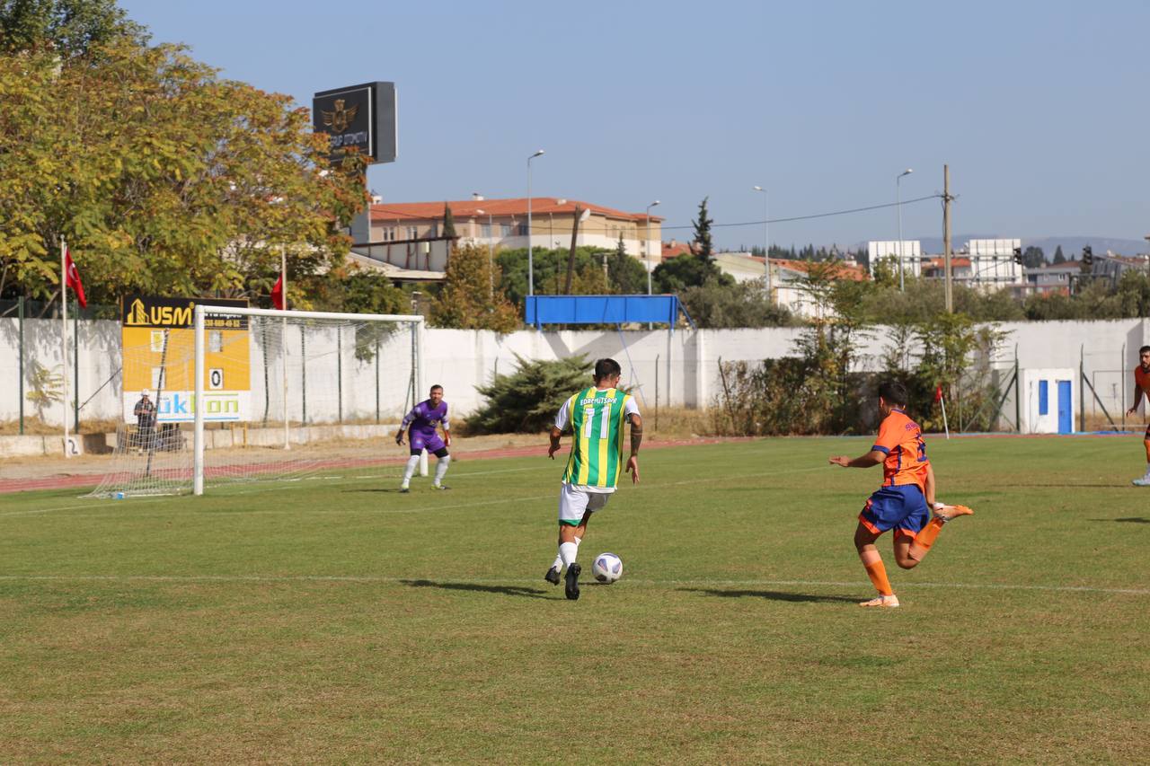 Edro-farkli-basladi-11 EDREMİTSPOR GOL YAĞDIRDI