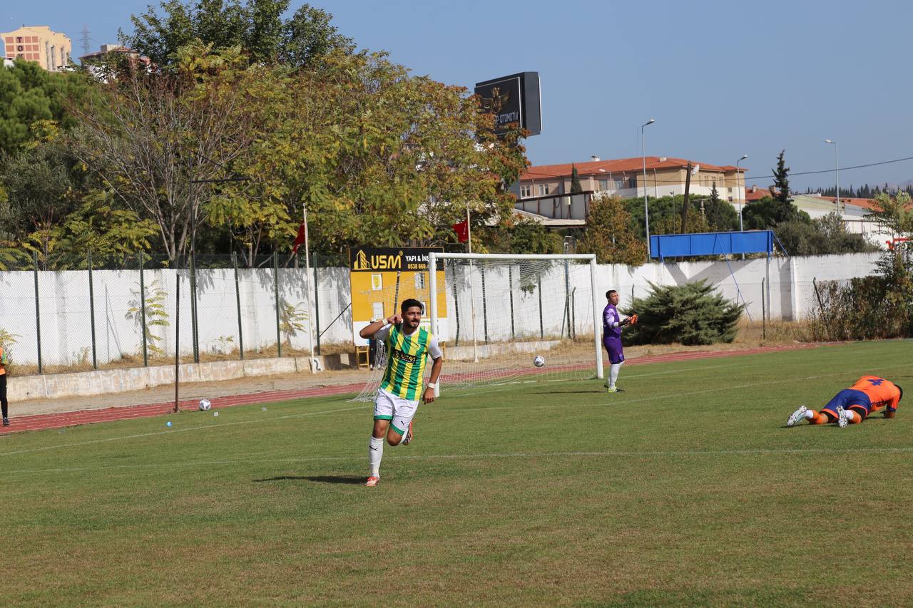 Edro-farkli-basladi-13 EDREMİTSPOR GOL YAĞDIRDI