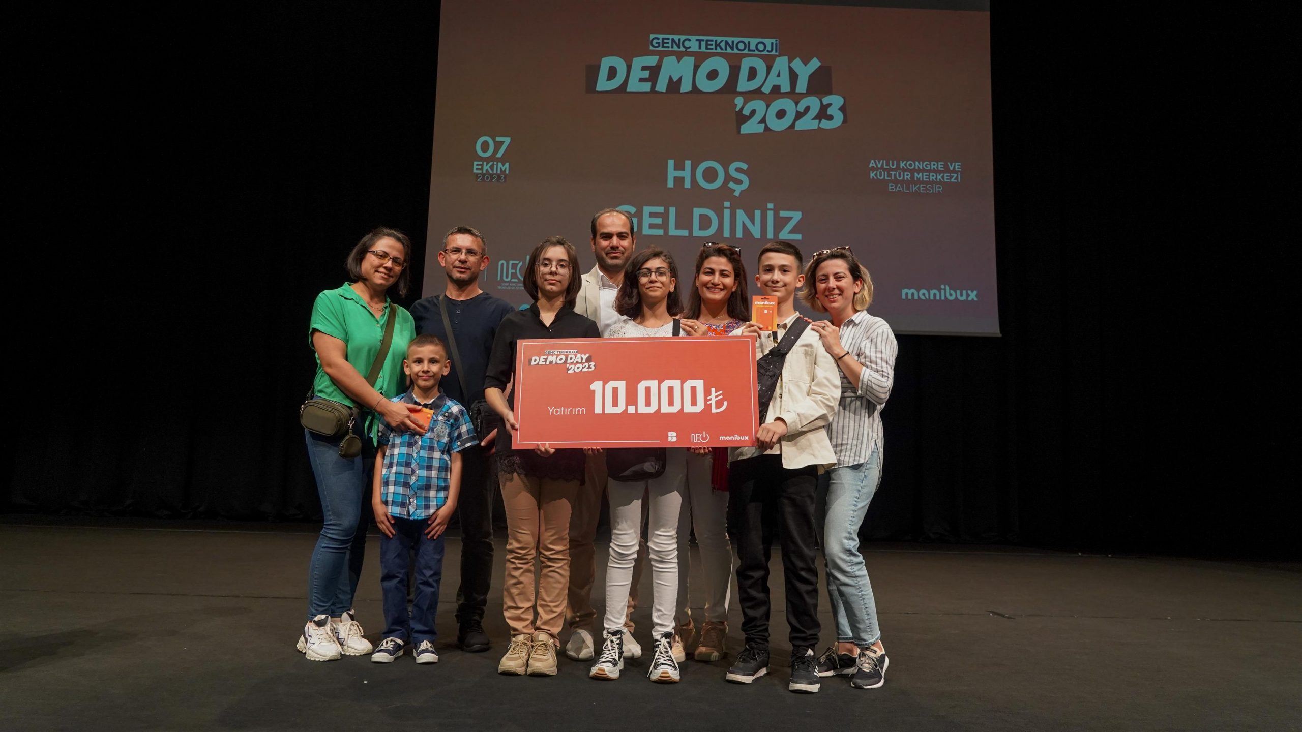 genc_teknoloji_demo_day_2023__30-scaled BÜYÜKŞEHİR GELECEĞE YATIRIM YAPIYOR