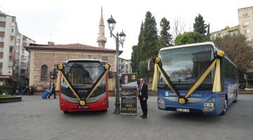 BÜYÜKŞEHİR, YENİ TOPLU TAŞIMA ARAÇLARINI GÖRÜCÜYE ÇIKARDI