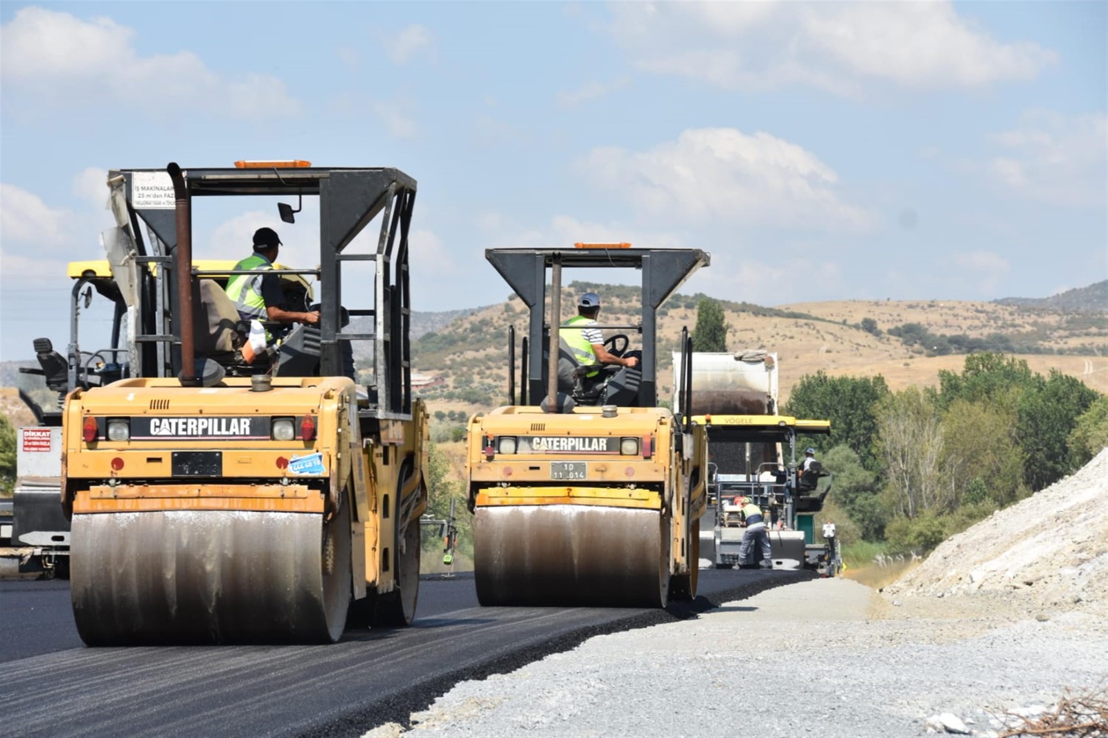 asfalt HAVRAN’A YEPYENİ YOLLAR!