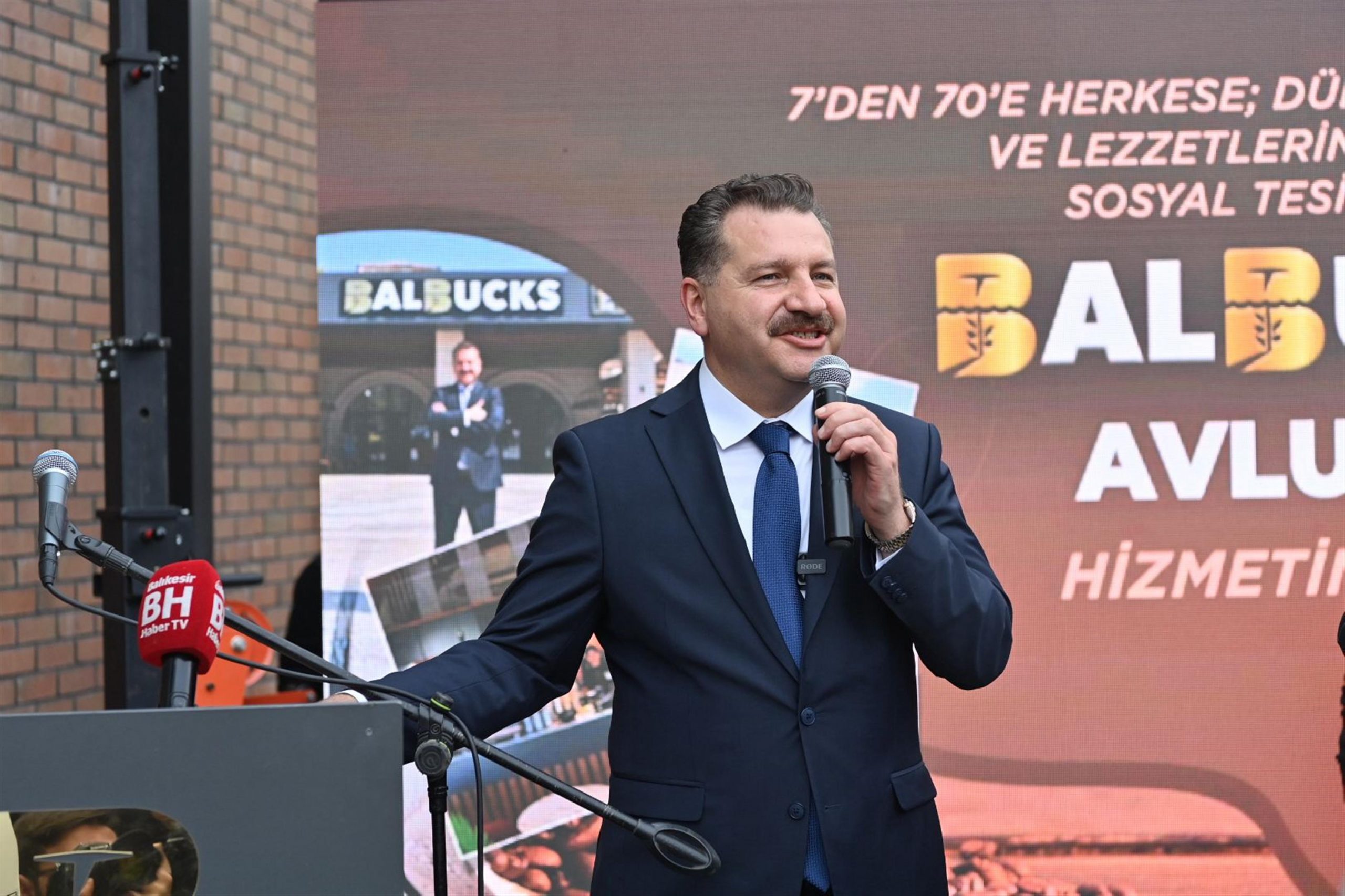 balikesirin_markasi_balbucks_3._subesini_avluda_acti_4-scaled BALIKESİR’İN MARKASI BALBUCKS 3. ŞUBESİNİ AVLU’DA AÇTI