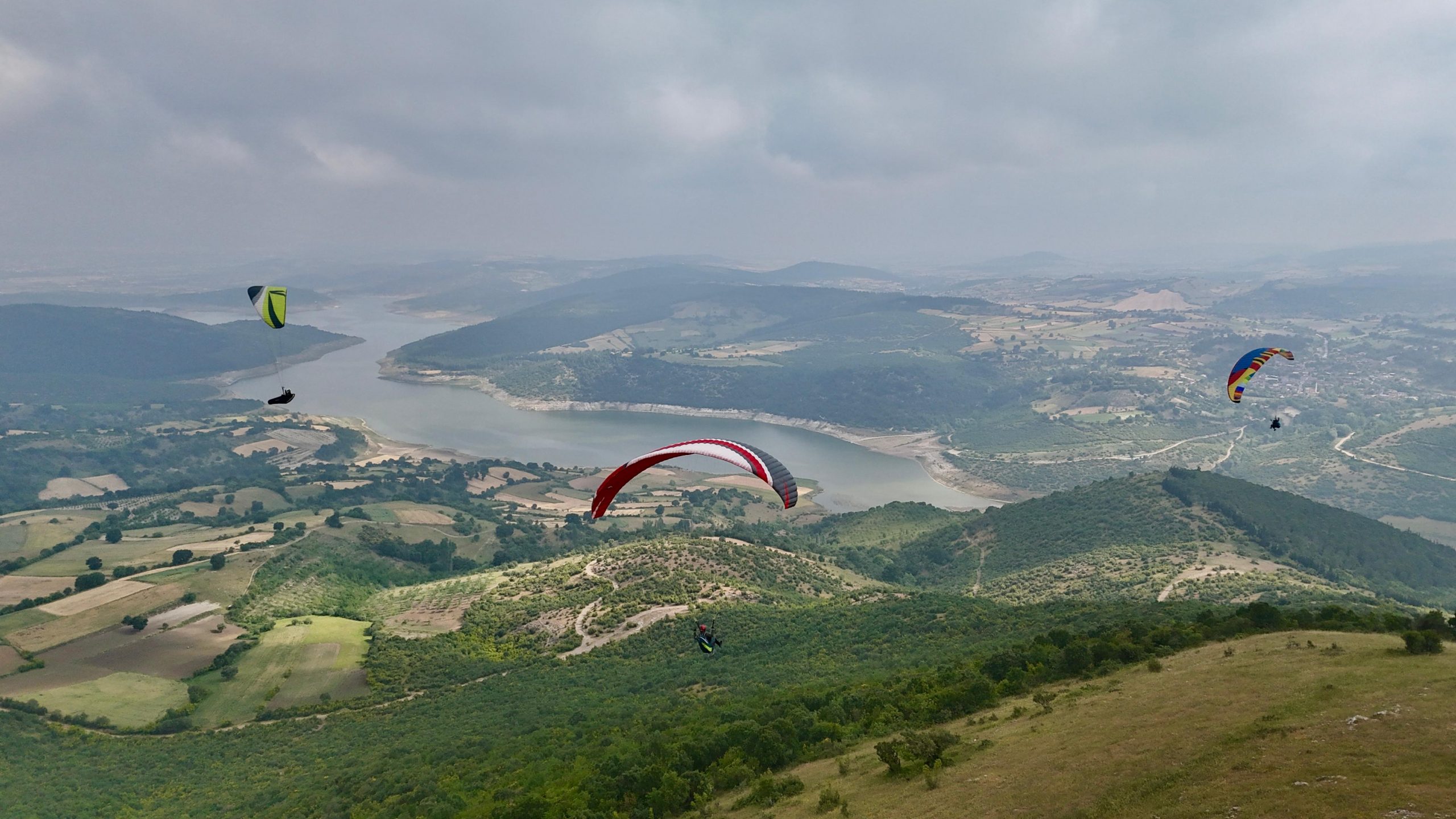 HABER-FOTO-13-scaled Türkmentepe  yamaç paraşütü tutkunlarını bir araya getirdi