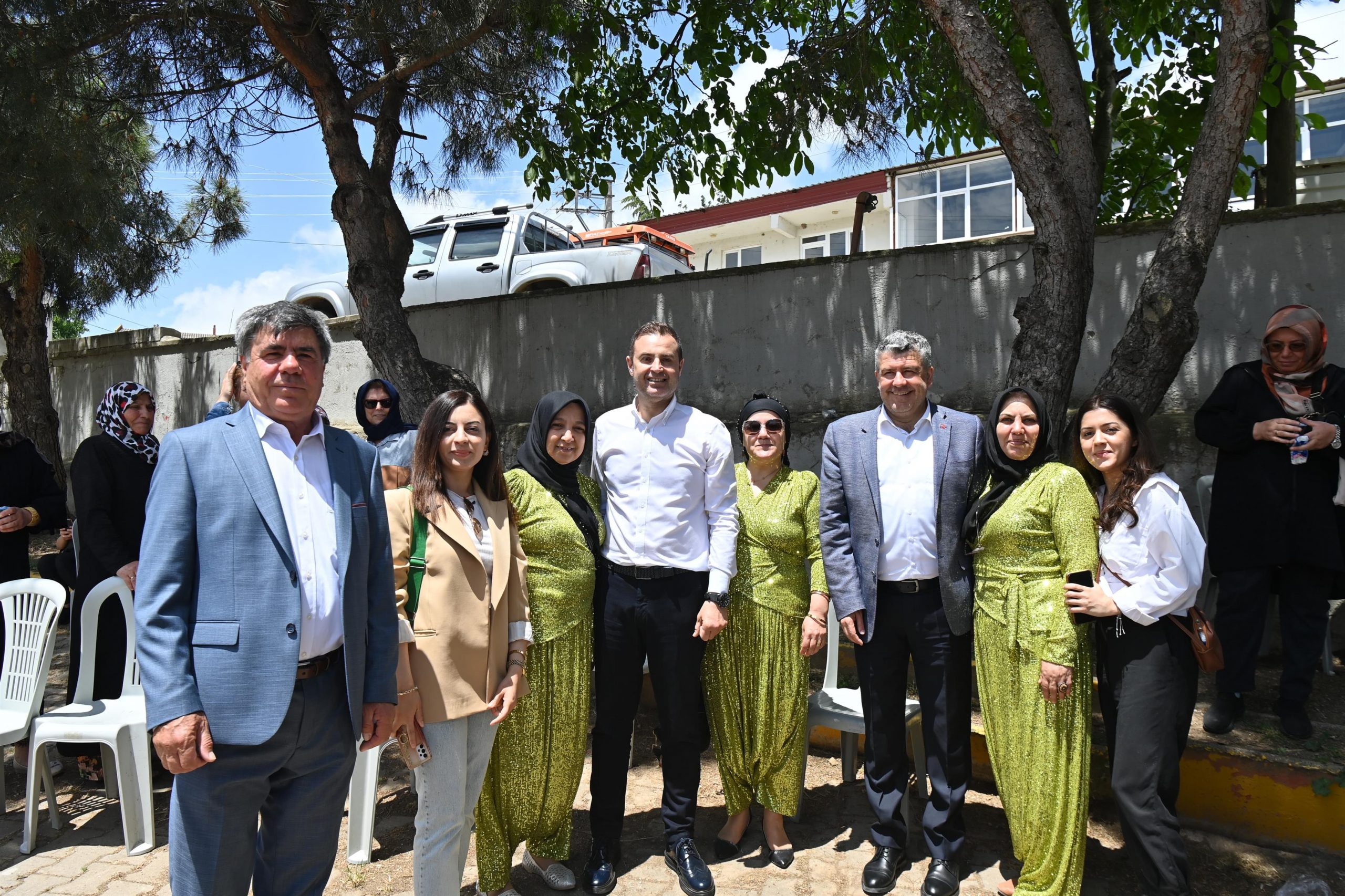 baskan_akin_hayirlarda_vatandaslarla_bir_araya_geldi_11-scaled Başkan Akın: Bu şehrin her köşesi benim yuvam