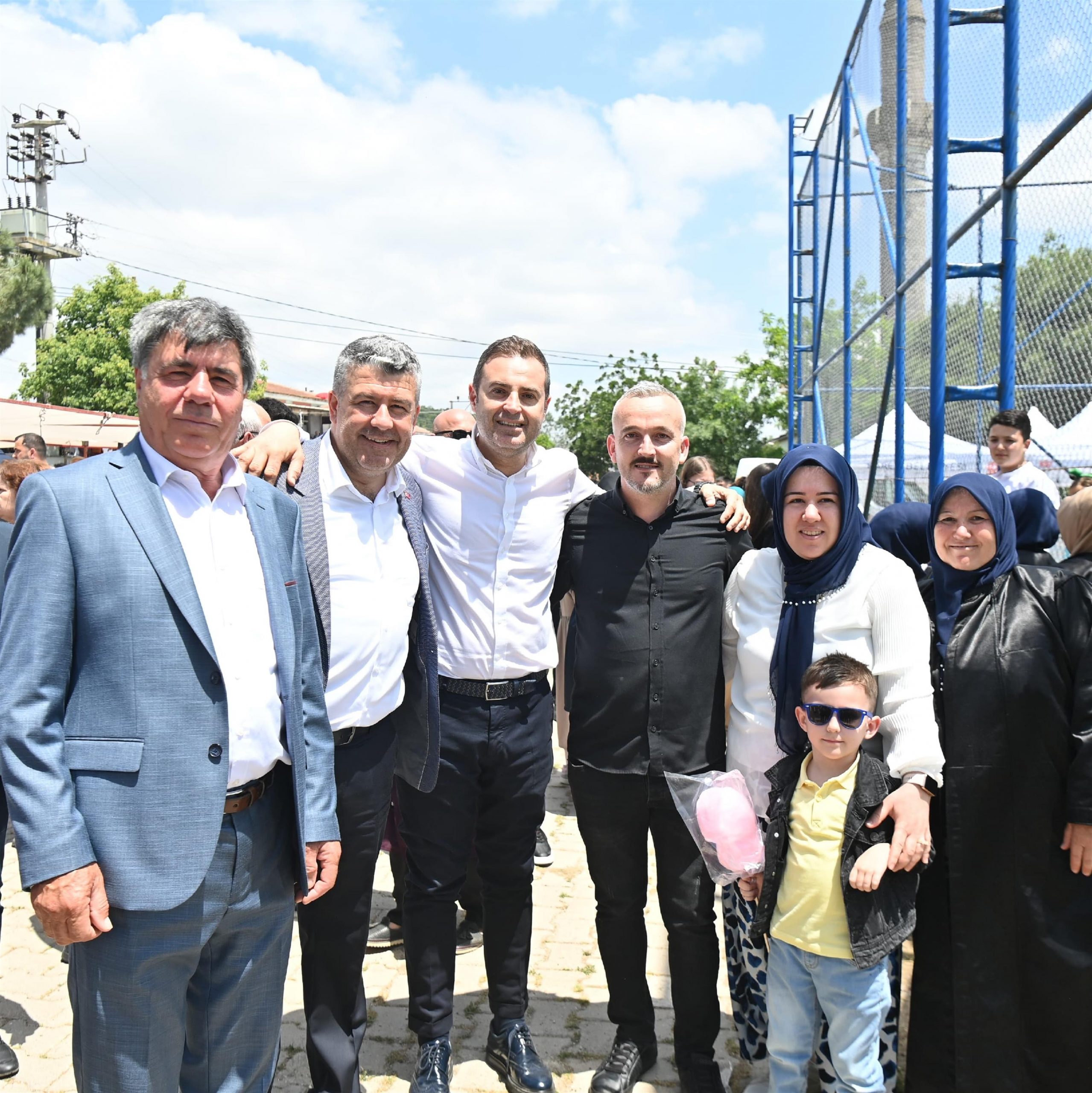 baskan_akin_hayirlarda_vatandaslarla_bir_araya_geldi_12-scaled Başkan Akın: Bu şehrin her köşesi benim yuvam