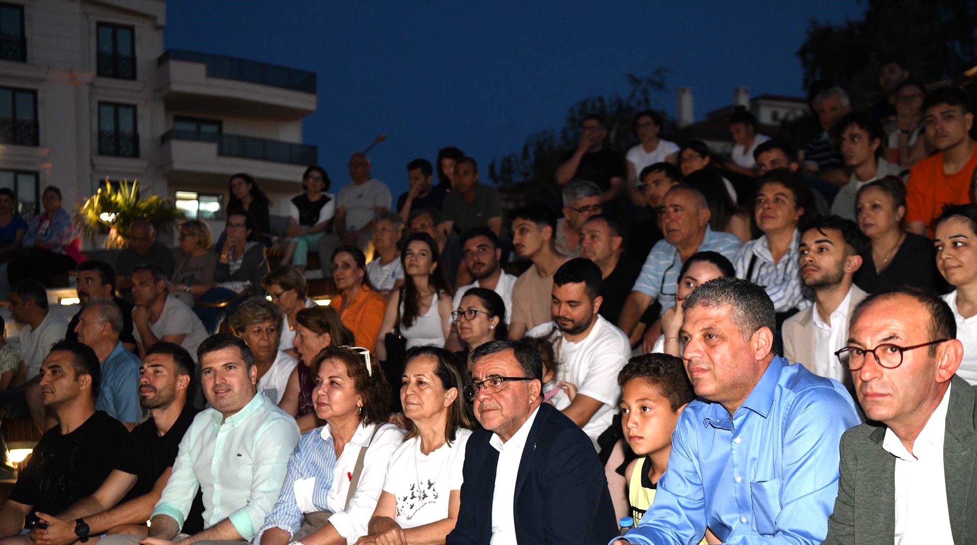 HABER-9 Altıeylül Belediye Başkanı Hakan Şehirli: “Büyük ustayı eserleriyle andık”