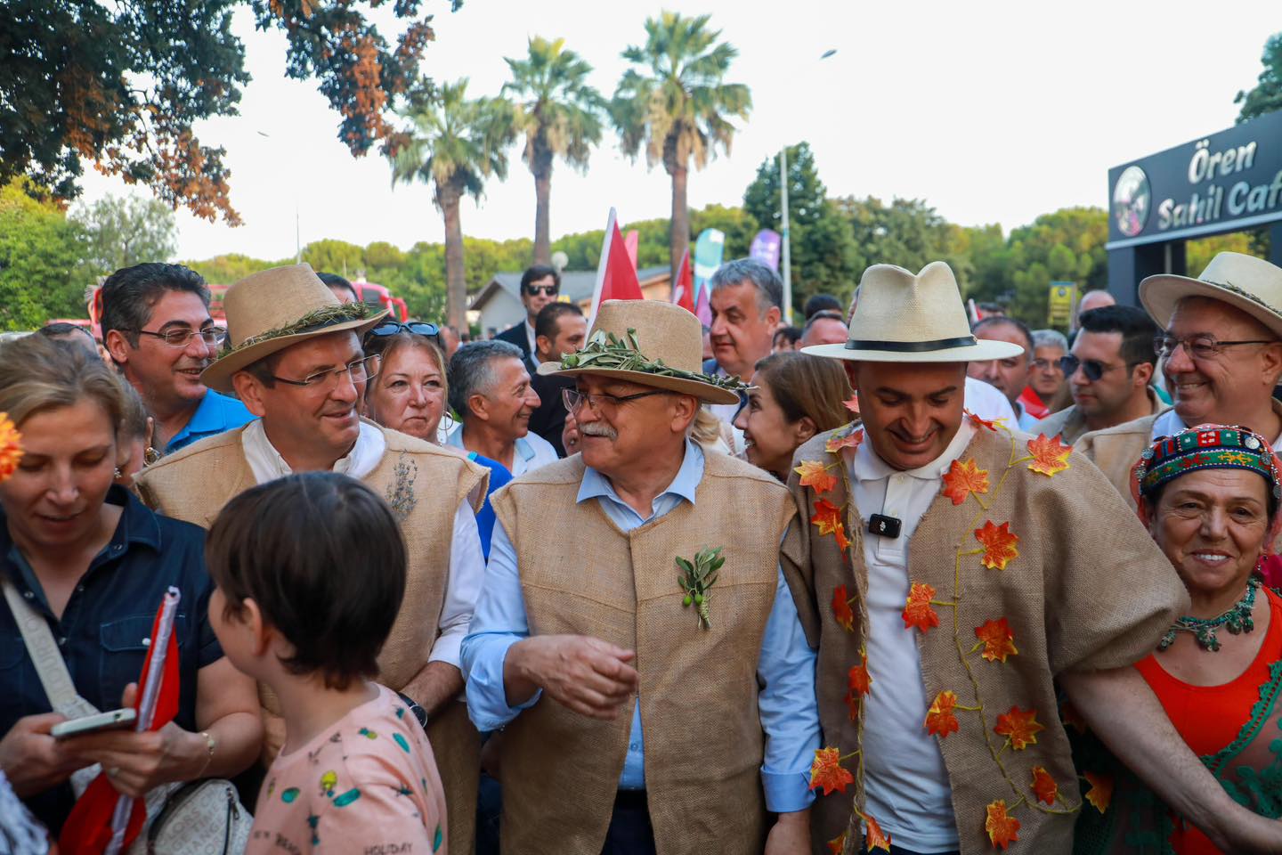 3 TARİH, ŞİFA VE KÜLTÜR TEMASI İLE DÜZENLENEN AROMATERAPİ FESTİVALİ ÖREN’DE BAŞLADI