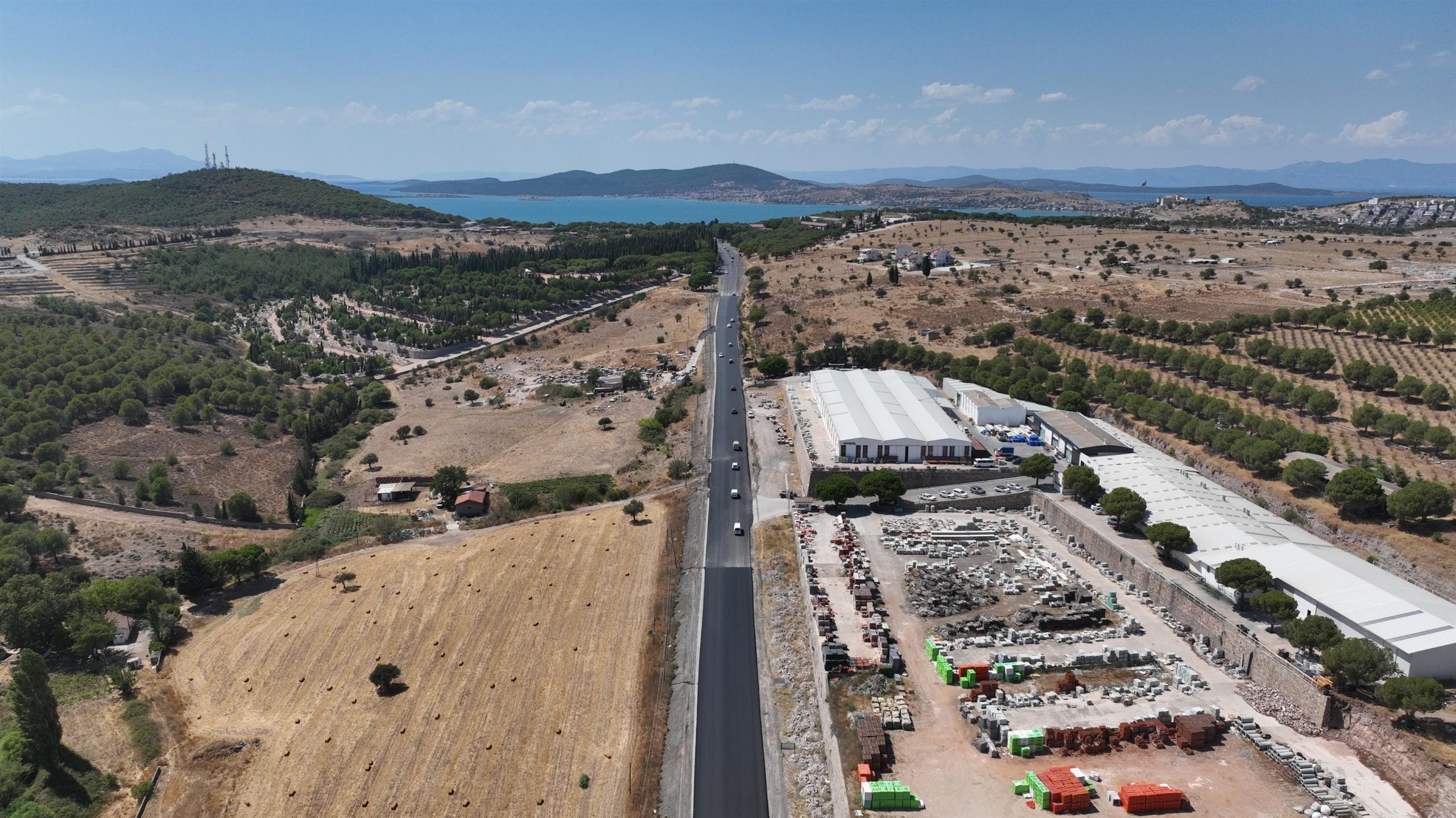 ayvalik_2-scaled Büyükşehir, 4 ayda 30 kilometre yol yaptı