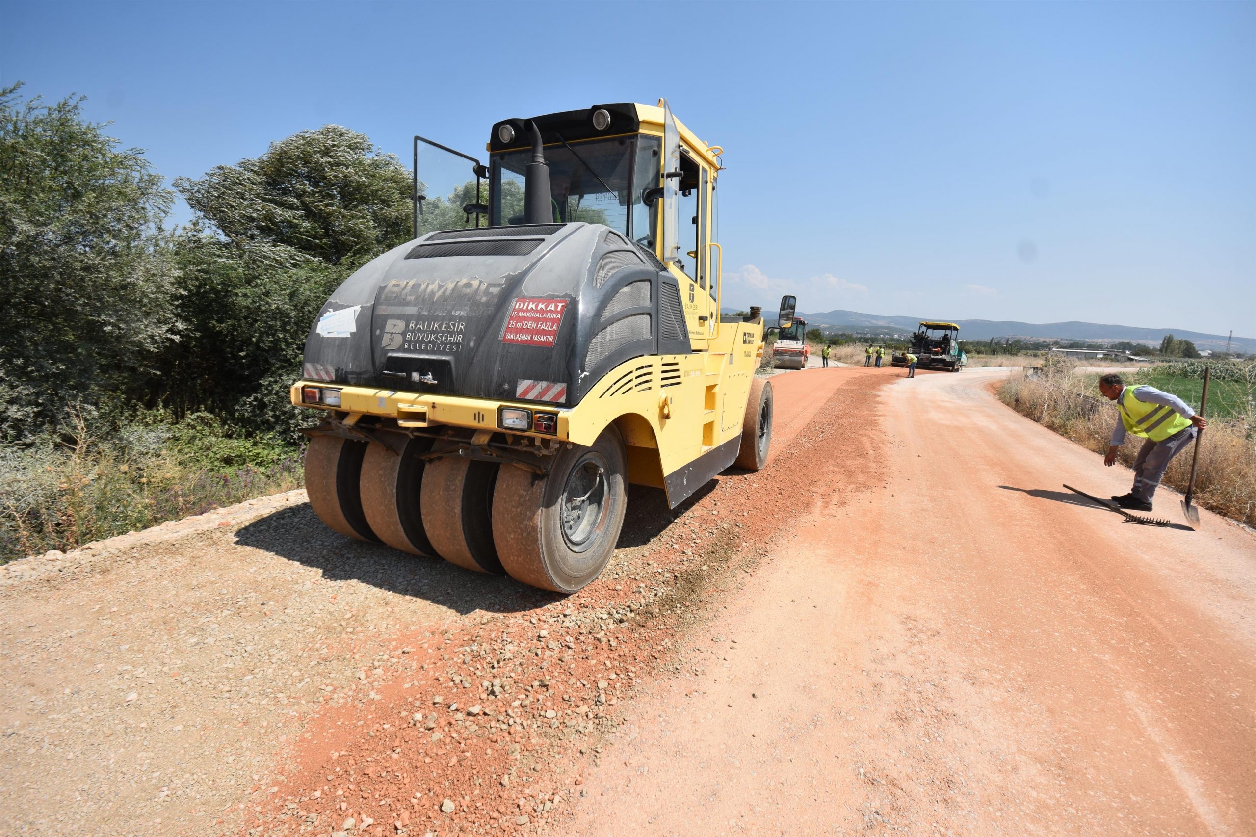 kepsut-recepkoy_3-scaled Büyükşehir, 4 ayda 30 kilometre yol yaptı