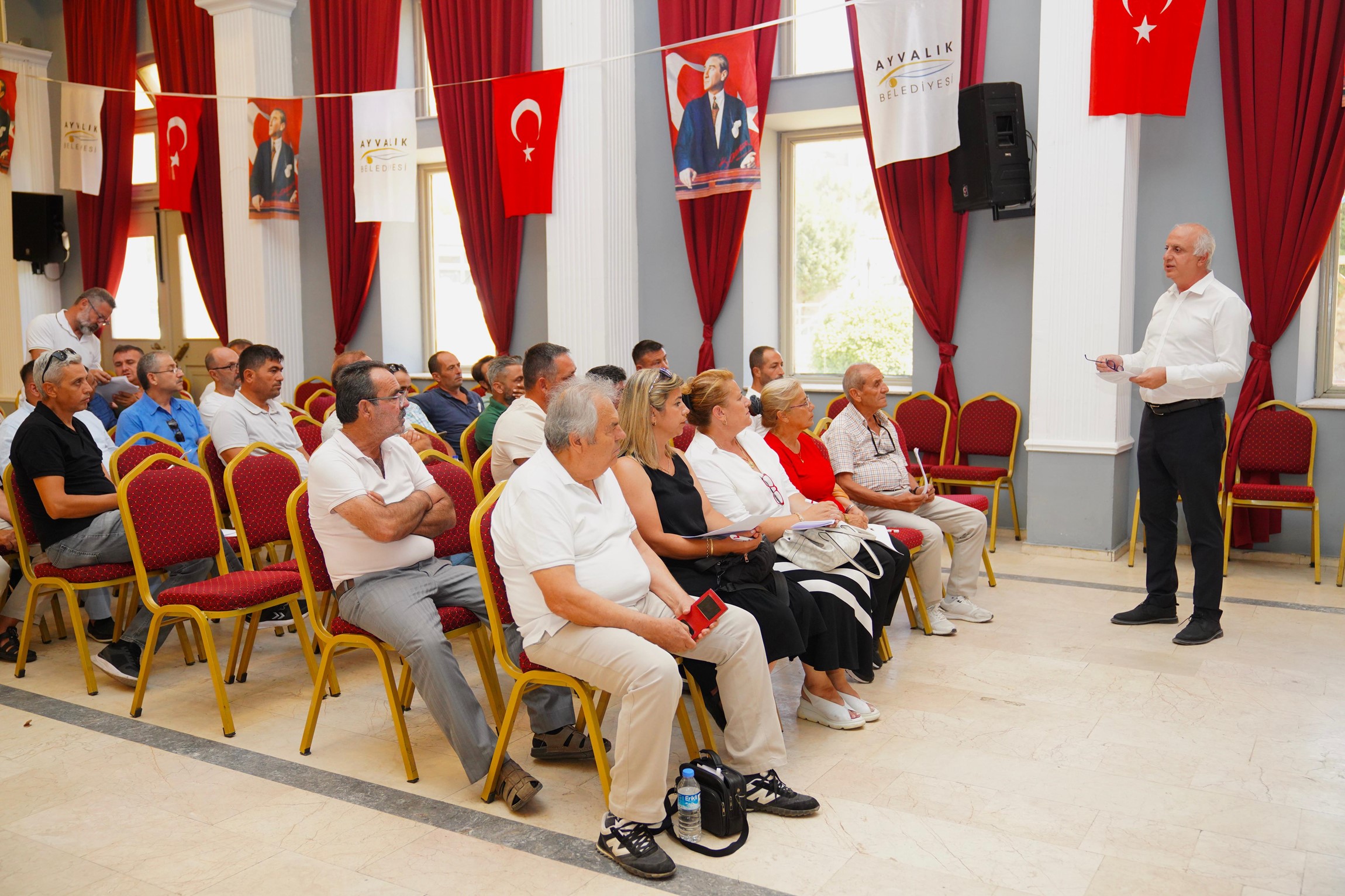 AYVALIK-BELEDIYESI-2025-2029-DONEMINI-KAPSAYAN-STRATEJIK-PLAN-TOPLANTISI-YAPILDI-9 AYVALIK BELEDİYESİ 2025-2029 DÖNEMİNİ KAPSAYAN STRATEJİK PLAN TOPLANTISI YAPILDI