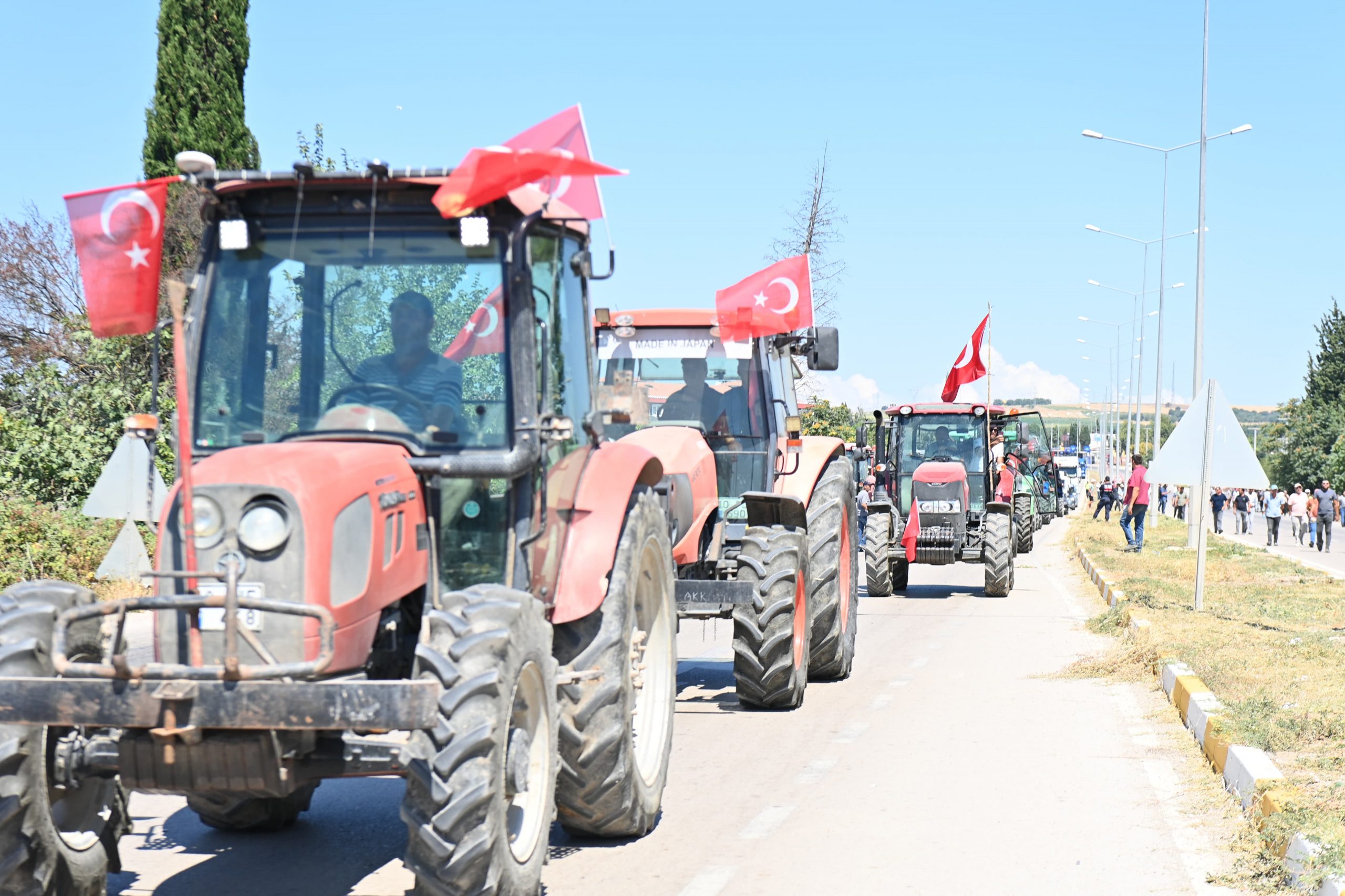 baskan_akin_domates_ureticisinin_sesi_oldu_8-scaled Başkan Akın, domates üreticisinin sesi oldu