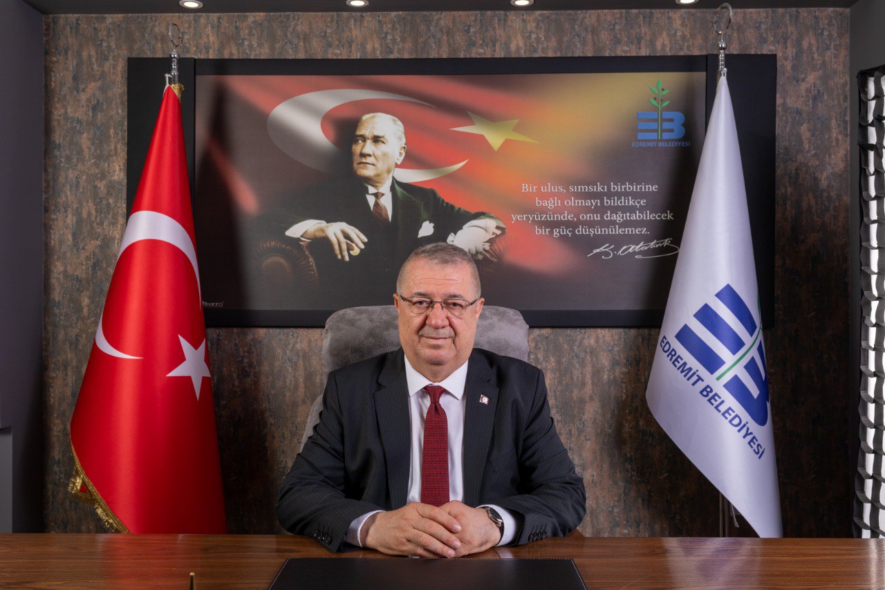 5778669873482811502 EDREMİT'TE 23 NİSAN COŞKUSU