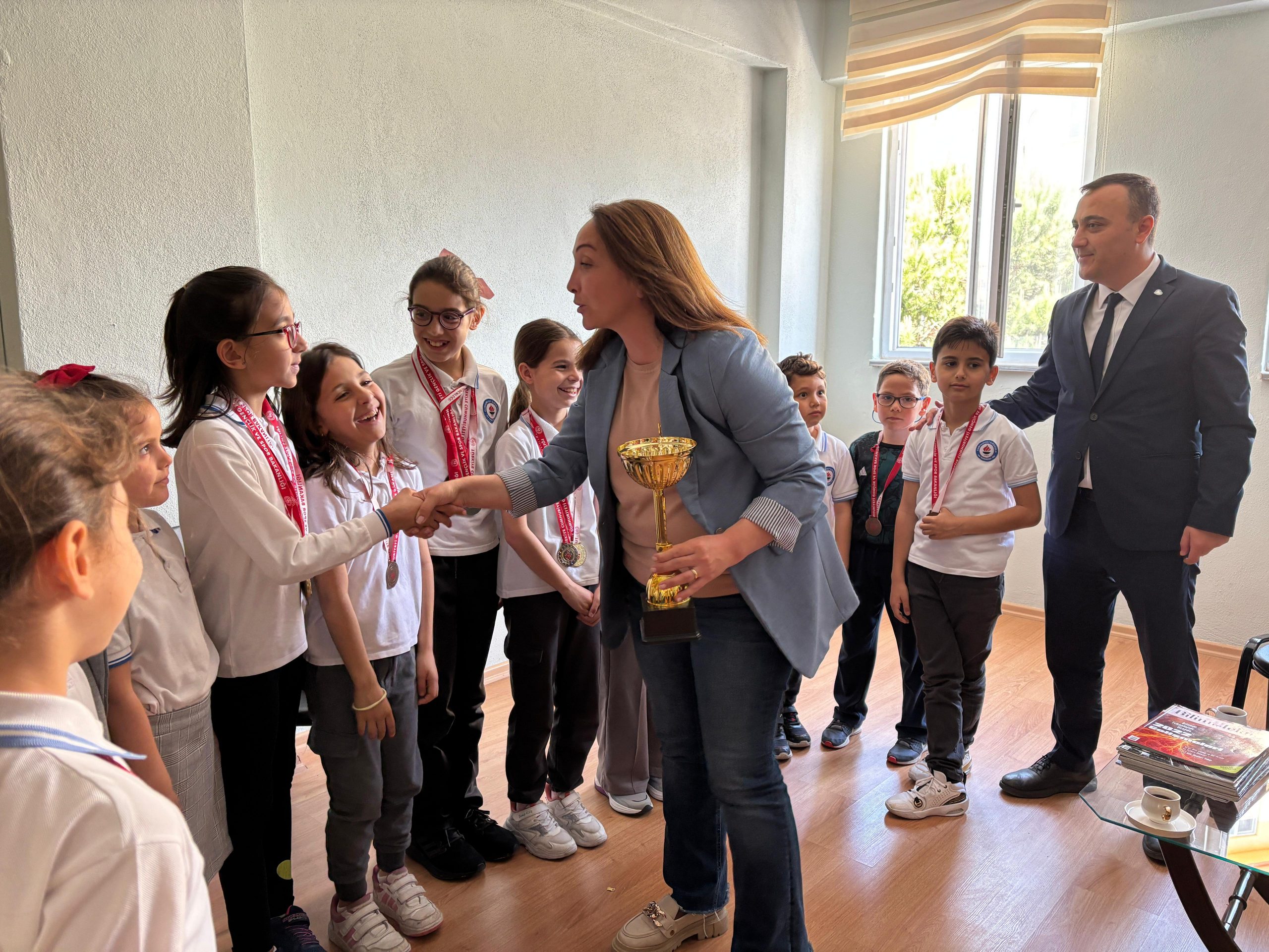 buyuksehirin_minik_kulaclari_madalyalari_topladi_3-scaled Büyükşehir’in minik kulaçları madalyaları topladı