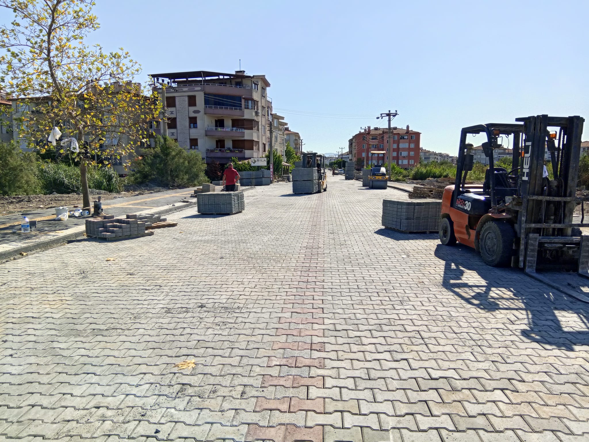 03-3 -	Edremit’in dört bir yanında çalışmalar aralıksız sürüyor