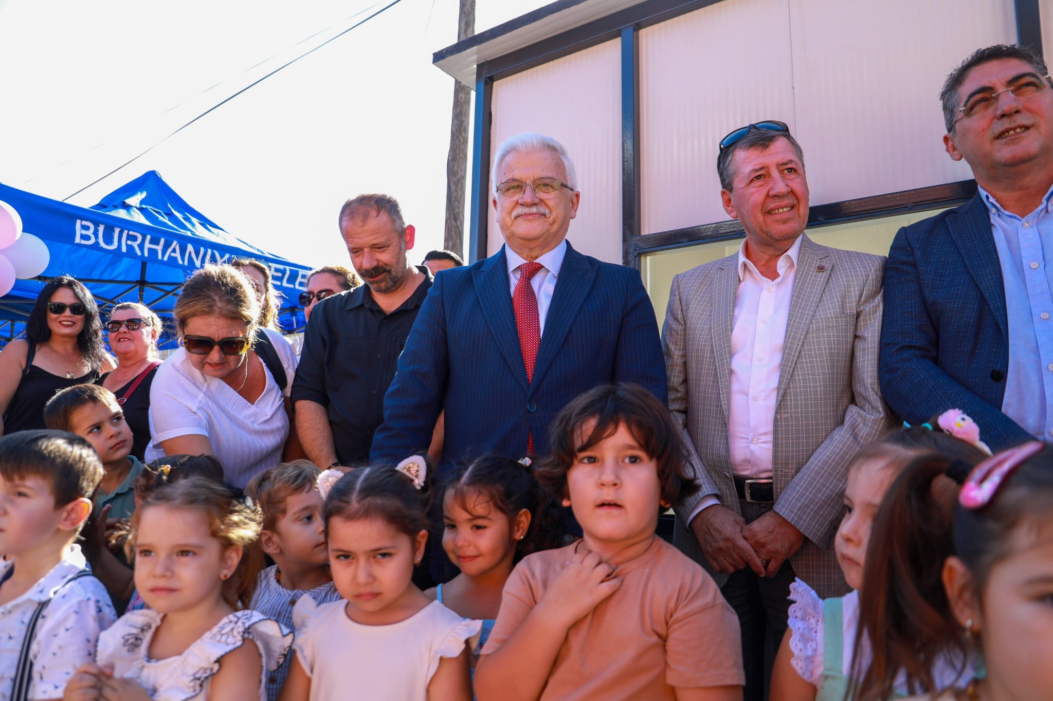 12 BURHANİYE BELEDİYESİ NURTEN ASLAN ÇOCUK GÜNDÜZ BAKIMEVİ AÇILDI