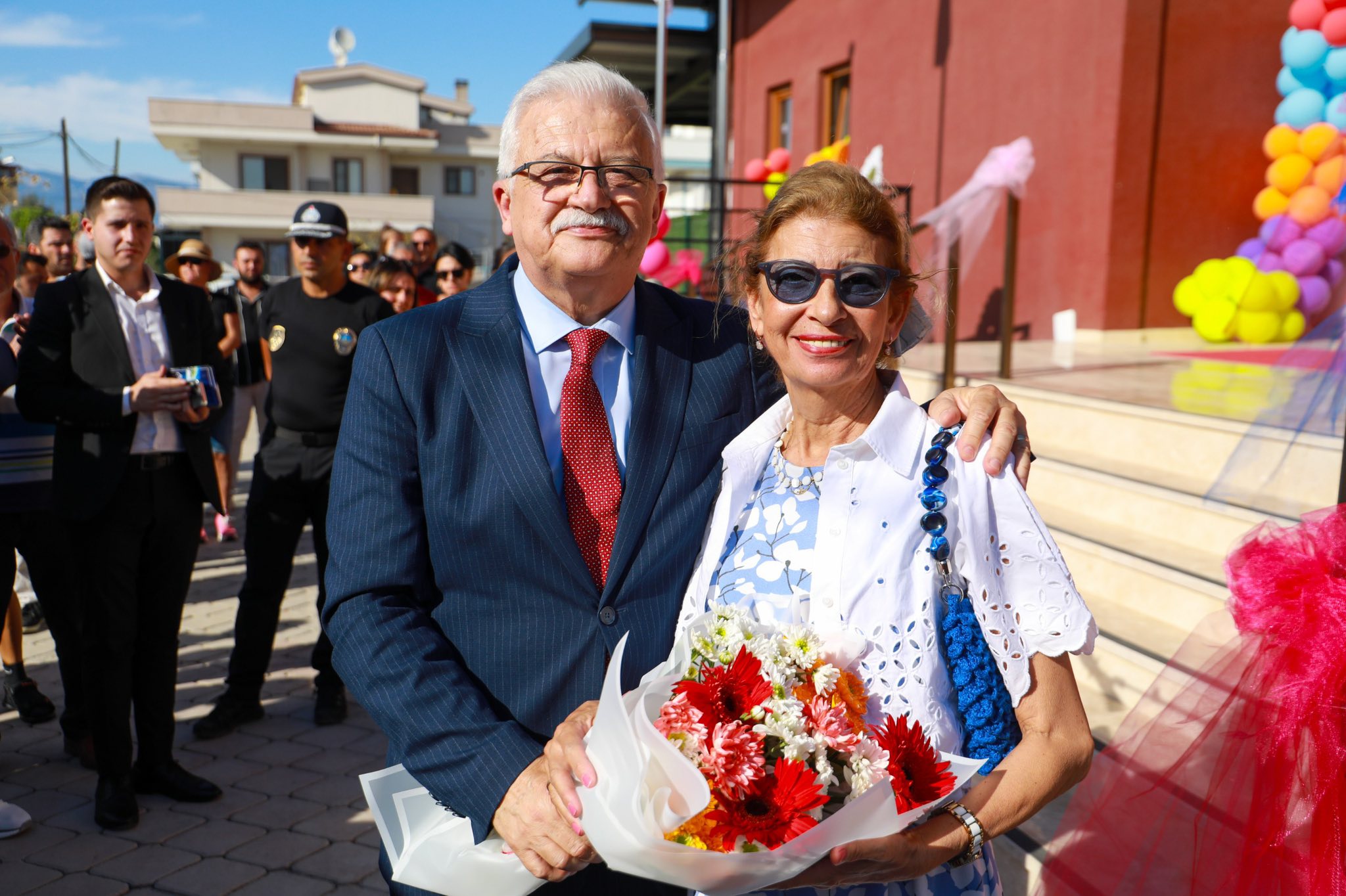 5 BURHANİYE BELEDİYESİ NURTEN ASLAN ÇOCUK GÜNDÜZ BAKIMEVİ AÇILDI