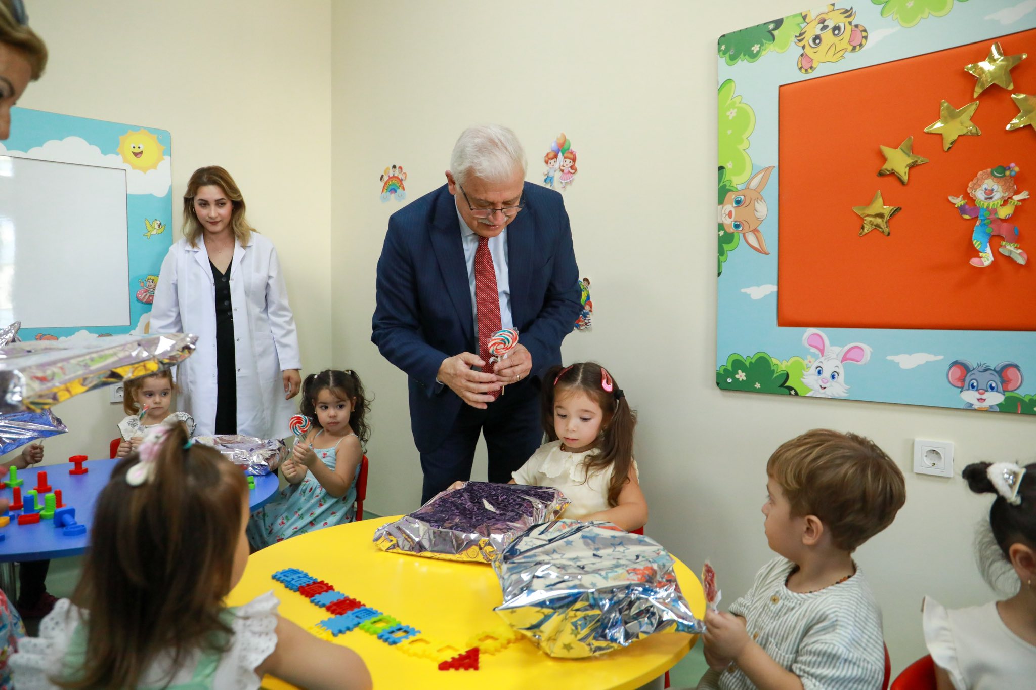 7 BURHANİYE BELEDİYESİ NURTEN ASLAN ÇOCUK GÜNDÜZ BAKIMEVİ AÇILDI