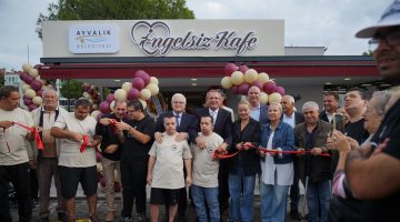 Engelsiz-Kafe-Hizmete-Acildi-3-360x200 Anasayfa
