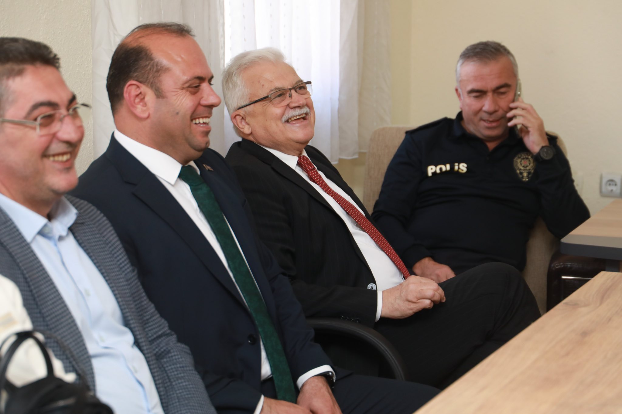 7-2 T.C. BURHANİYE MUHTARLAR DERNEĞİ AÇILDI