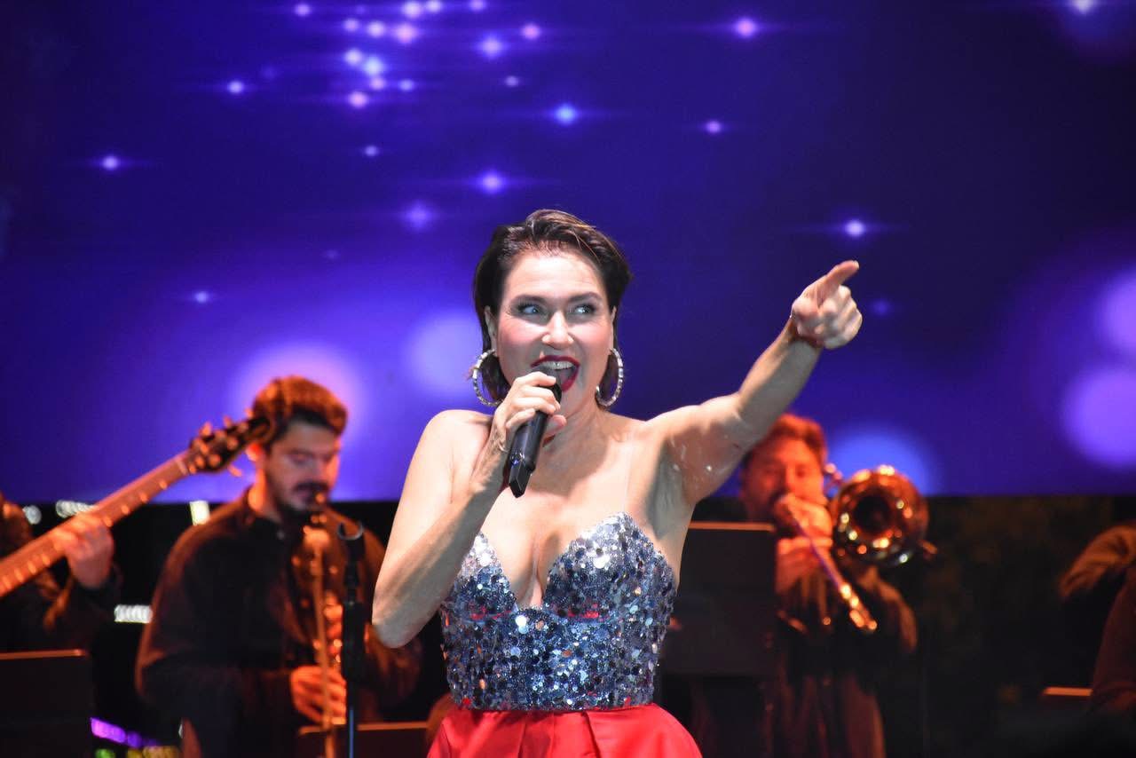 IMG_3177 Cumhuriyet’in 102. Yıldönümü Edremit’te coşkuyla kutlandı