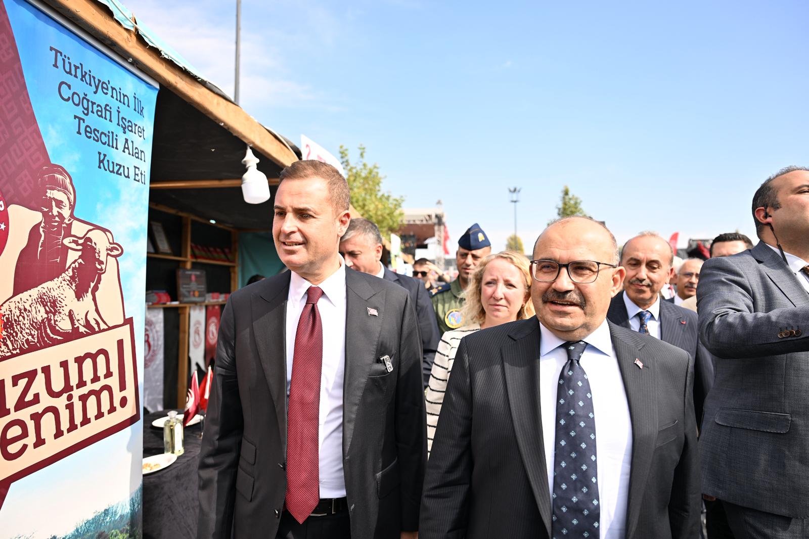 bolgenin_en_buyuk_tarim_ve_hayvancilik_fuari__kapilarini_acti_35 Bölgenin en büyük "Tarım ve Hayvancılık Fuarı"  kapılarını açtı