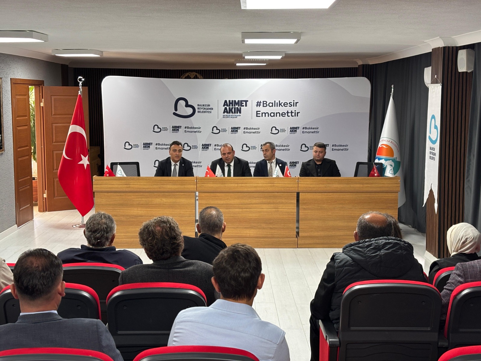 buyuksehir_marmara_adasinda_muhtarlari_dinledi_2 --- Büyükşehir Marmara Adası’nda muhtarları dinledi