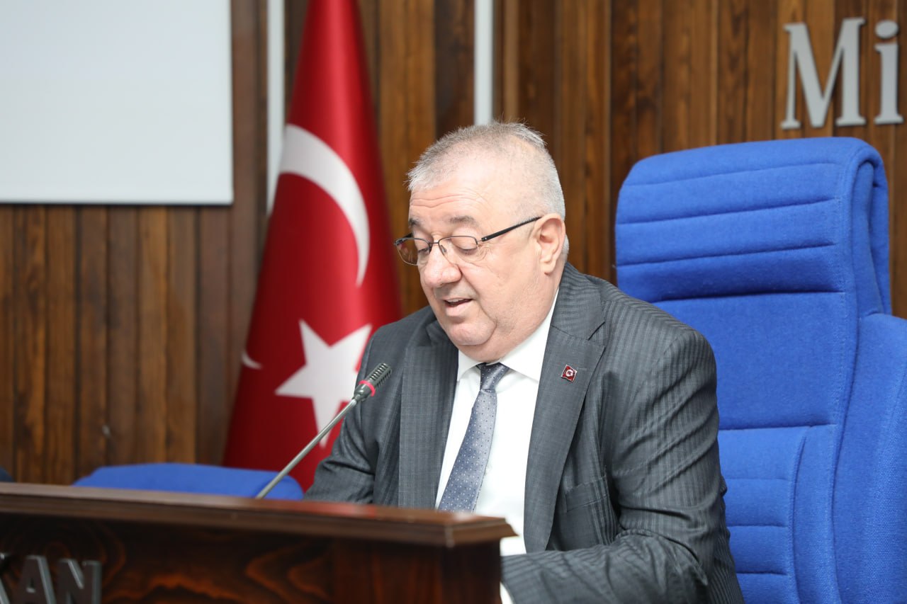 photo_2025-10-22_18-31-45 -	Edremit Belediyesi’nin 2026 yılı bütçesi 3 milyar 406 milyon 332 bin lira