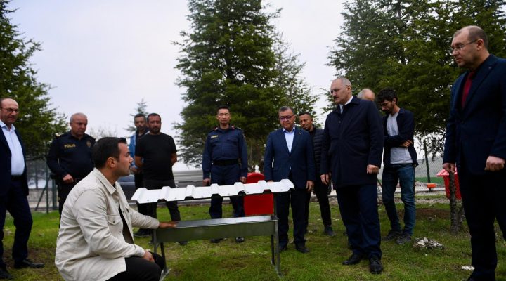 ALTIEYLÜL BELEDİYESİ’NDEN CAN DOSTLARA MODERN BARINAK MÜJDESİ