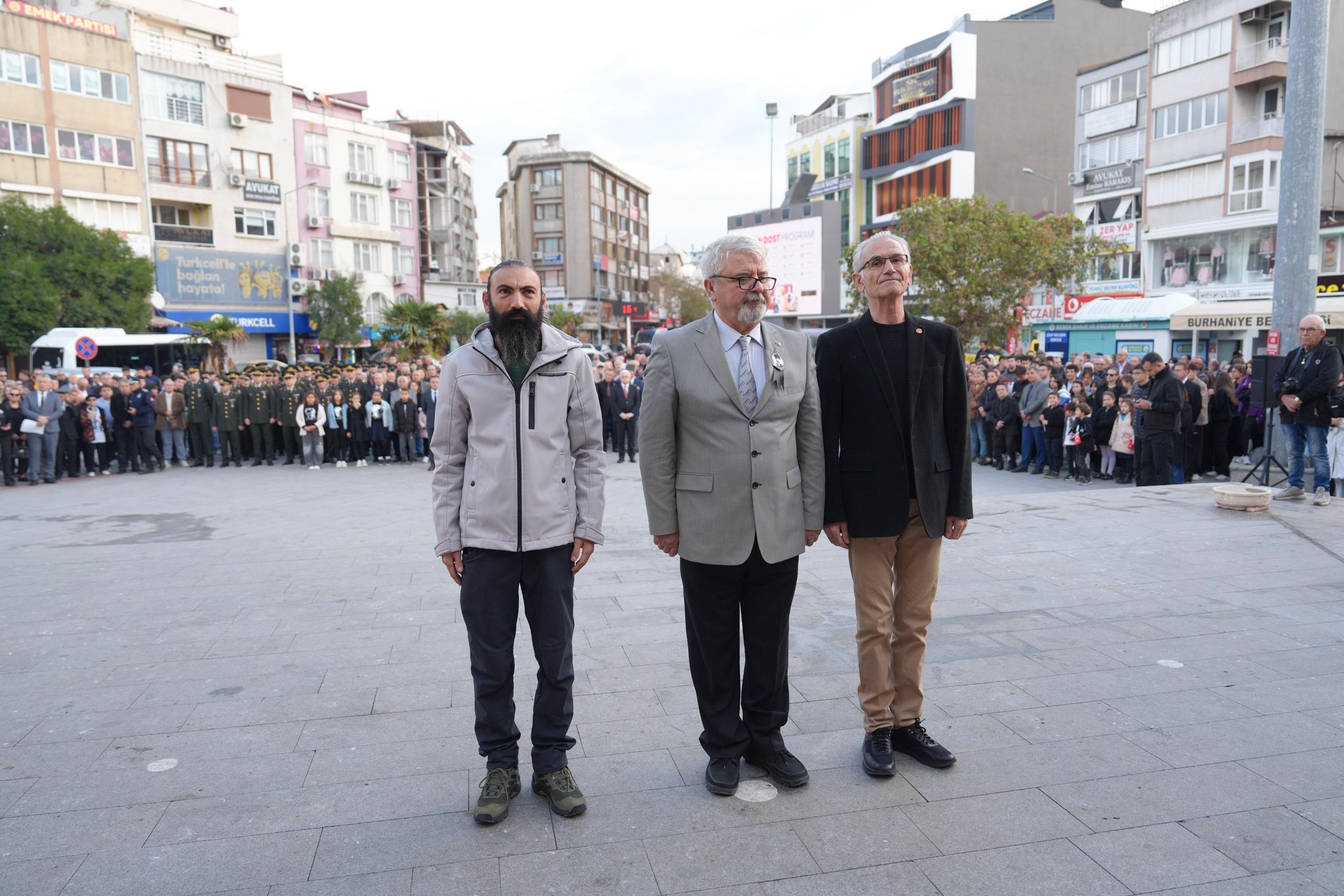 14-1 BURHANİYE'DE DOKUZU BEŞ GEÇE HAYAT DURDU