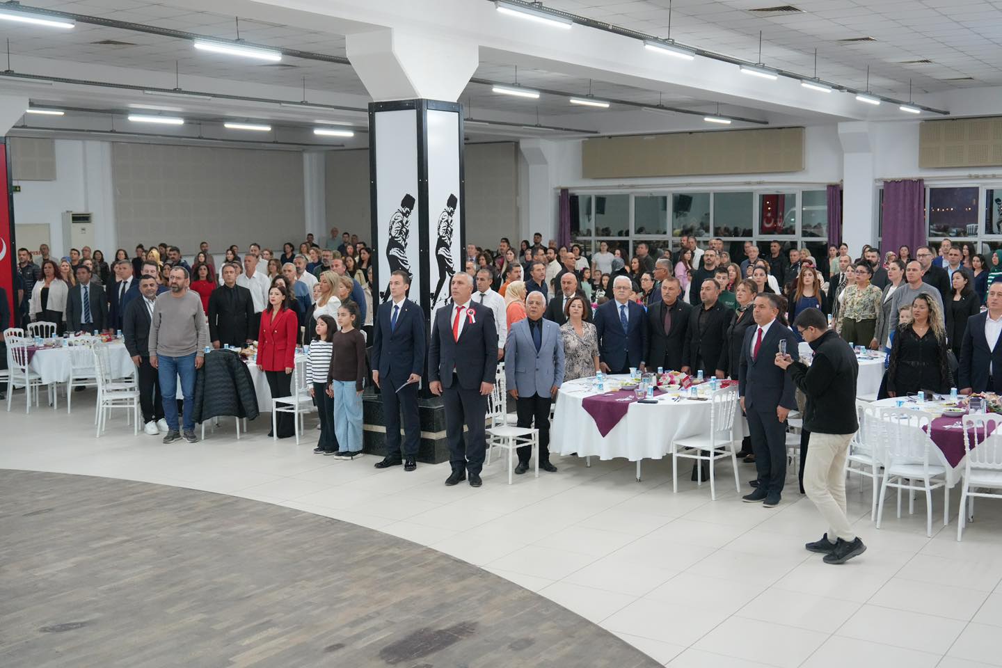 4-5 BURHANİYE BELEDİYESİ'NDEN ÖĞRETMENLER GÜNÜ YEMEĞİ