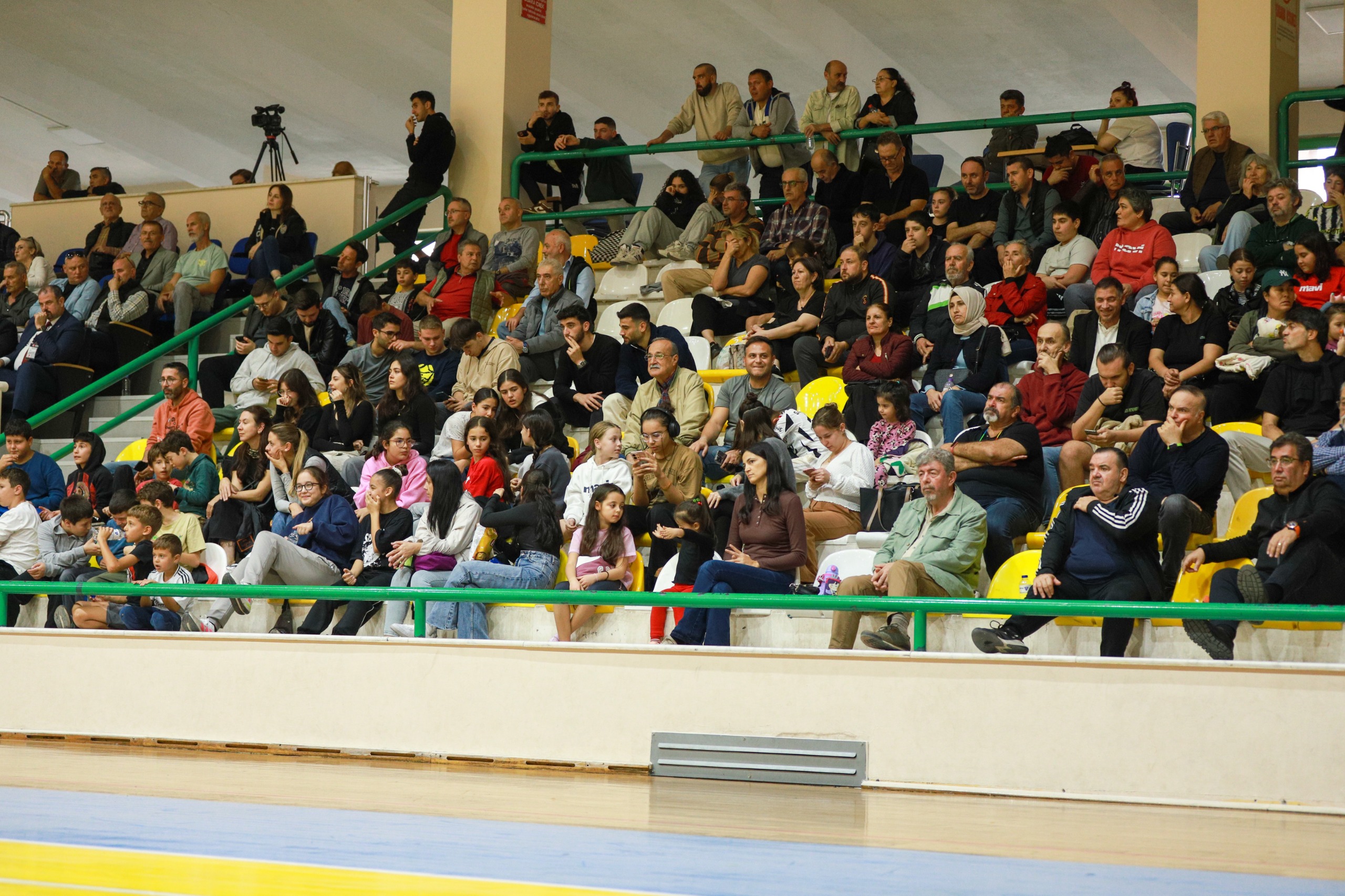 5 BURHANİYE BELEDİYESPOR PUANINI 14’E YÜKSELTTİ