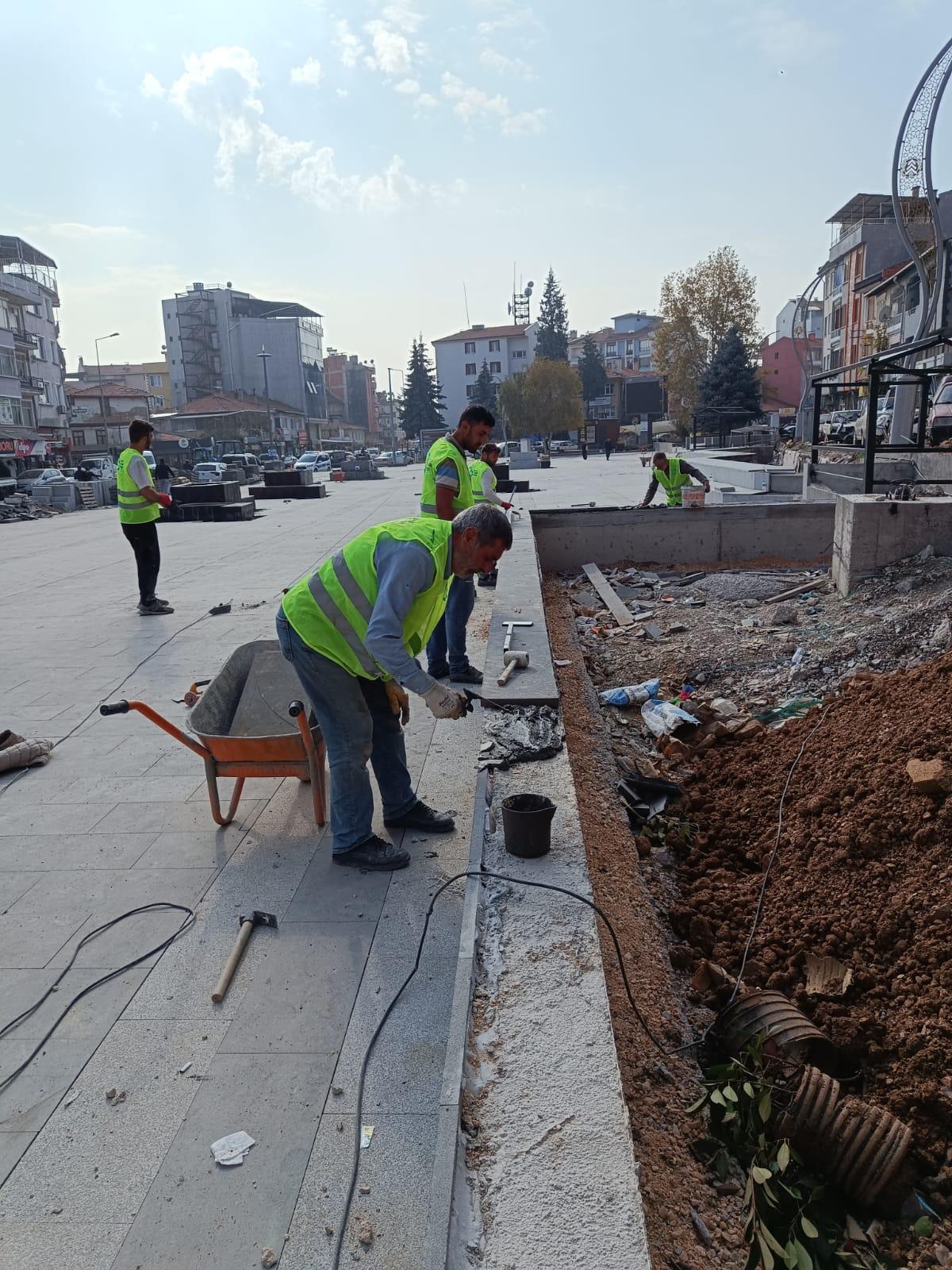 buyuksehir_ile_dursunbeyin_cehresi_guzellesiyor_3 Büyükşehir ile Dursunbey’in çehresi güzelleşiyor