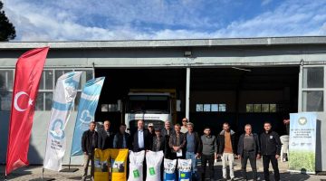 Büyükşehir’in tohum desteği üreticinin yüzünü güldürüyor