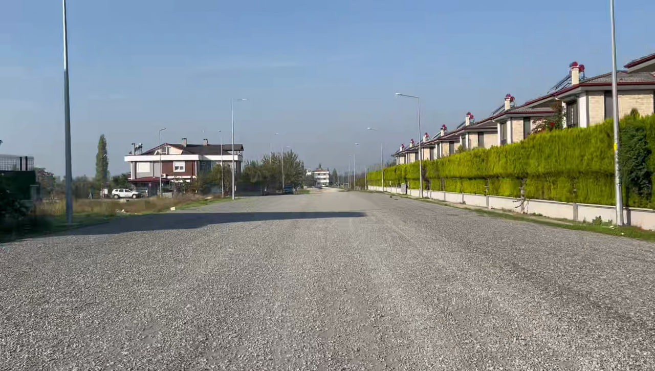 photo_2025-11-06_13-49-32 - Edremit Belediyesi çalışıyor, Hamidiye Mahallesi yenileniyor