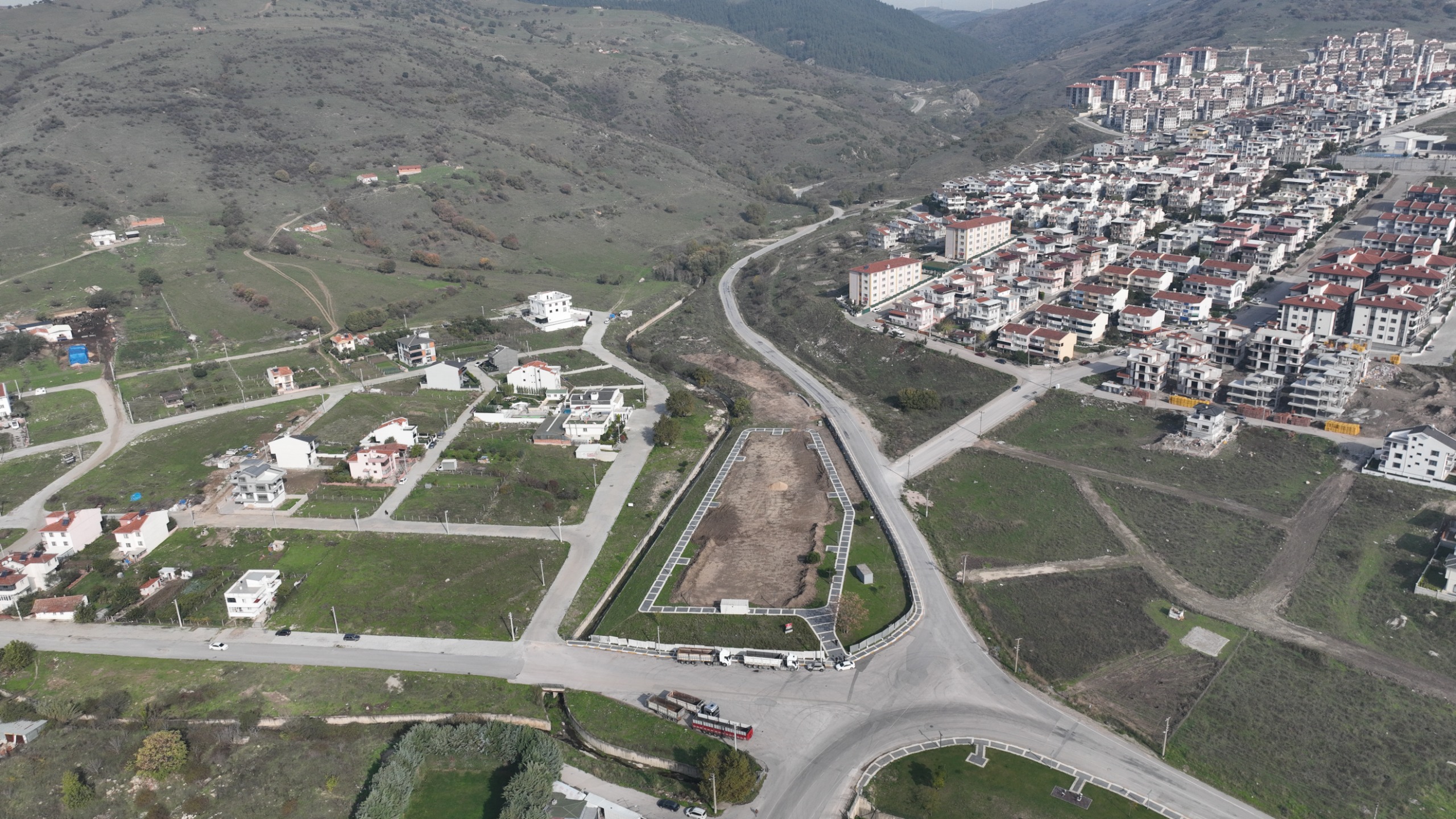 whatsapp_image_2025-11-12_at_14.44.19_8 Başkan Akın Kuvayı Milliye Mahallesini Şüheda Parkla buluşturuyor