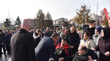 ALTIEYLÜL’DE ENGELLER BİRLİKTE AŞILIYOR*