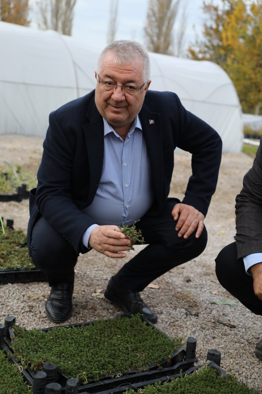 photo_01-1 -	Edremit Belediyesi’nden “Küresel Isınma ve Kuraklıkla Mücadele Programı”