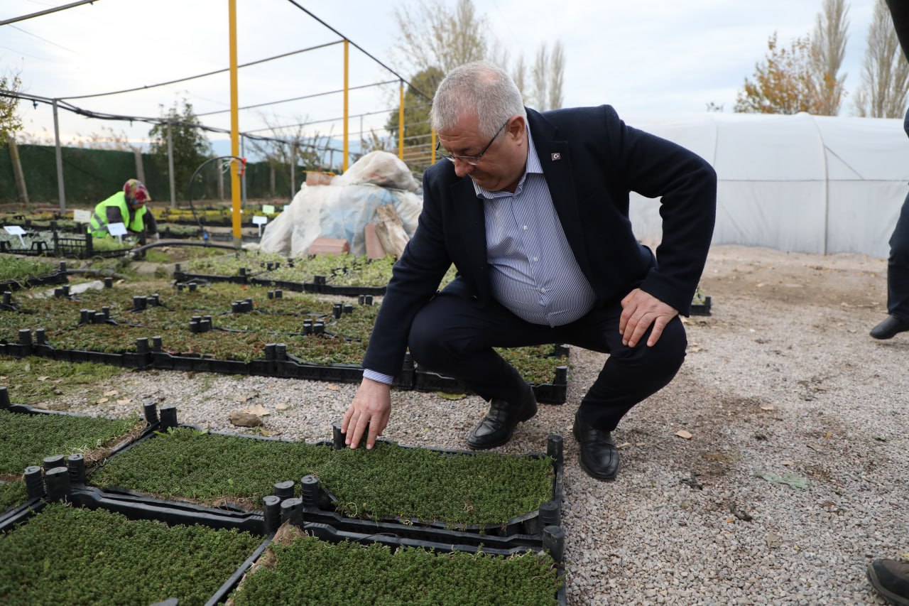 photo_01-2 -	Edremit Belediyesi’nden “Küresel Isınma ve Kuraklıkla Mücadele Programı”