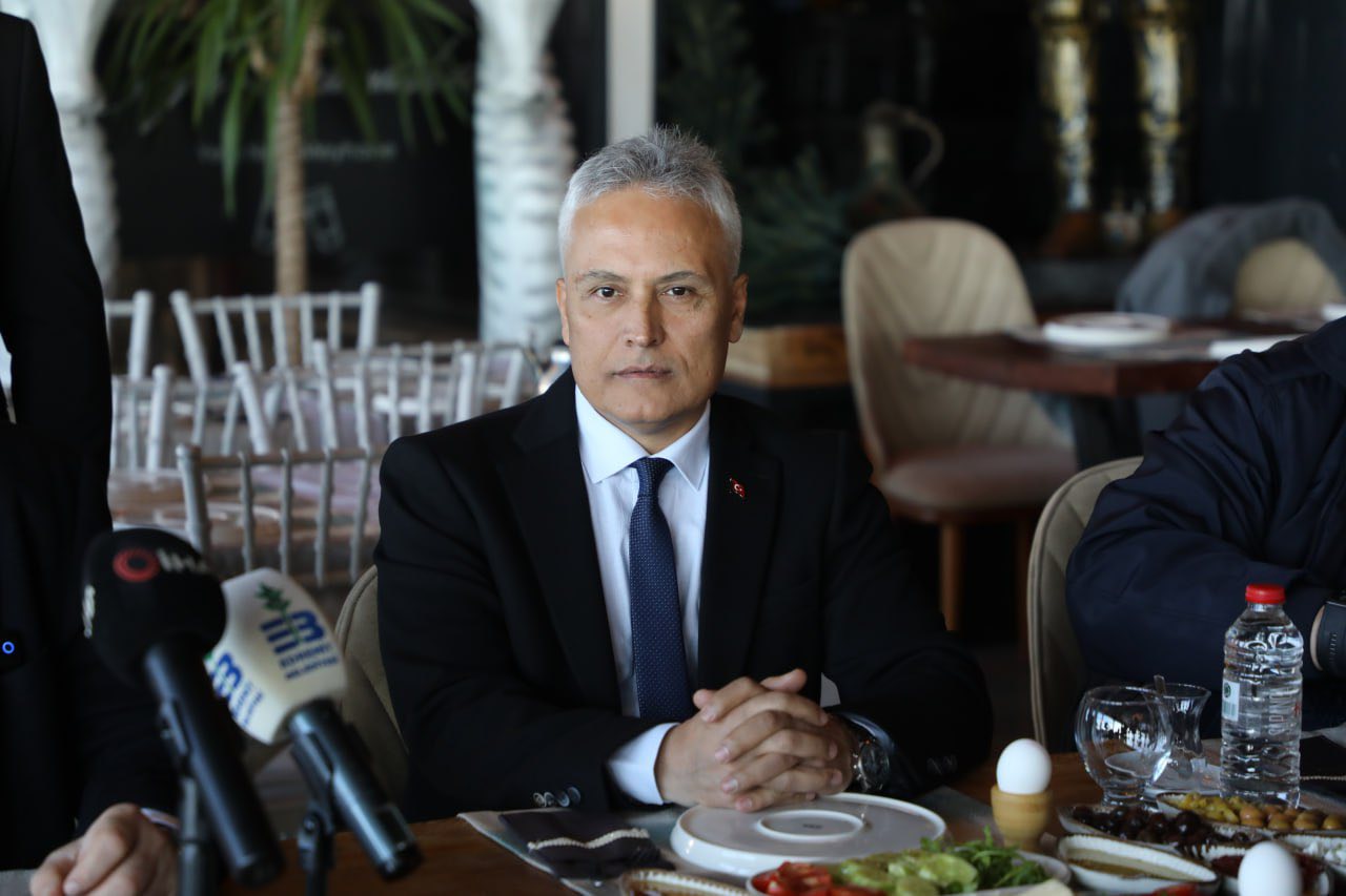 612206285_122231544566138429_4612114157805759404_n Başkan Ertaş, Gazetecilerle bir araya geldi