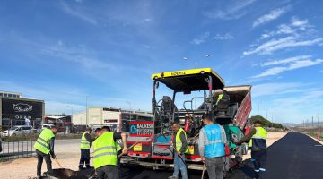 Büyükşehir Belediyesi Gönen’de son 1 ayda 3 kilometre yolu asfaltla kapladı