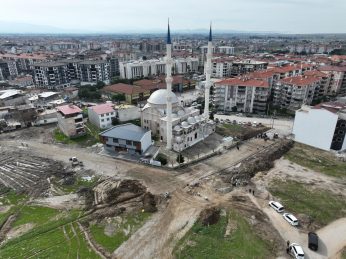 11-346x259 EDREMİT’TE HİZMET SEFERBERLİĞİ