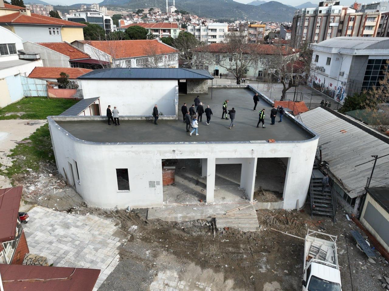 2 EDREMİT’TE HİZMET SEFERBERLİĞİ