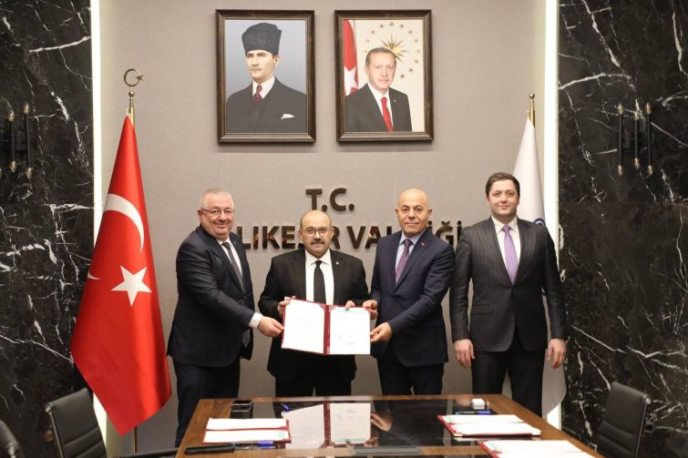 f84e38aa-6d13-4688-b7f9-32fbfbe48075-755x503 Sağlıkta güçlü adım: Edremit’e 6 yeni ASM ve 1 sosyal tesis