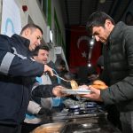 Baskan akin sahurunu hal esnafiyla birlikte yapti