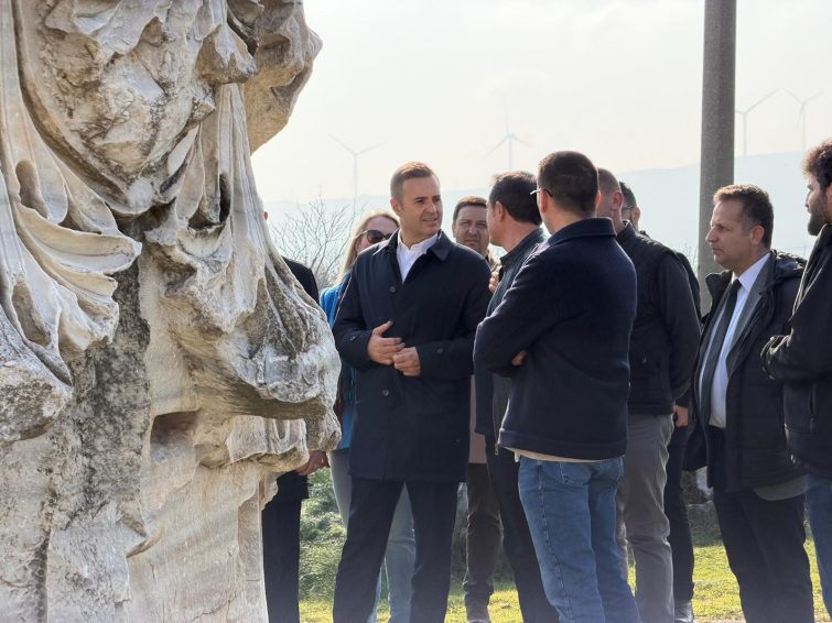 baskan_akindan_kyzikos_hamlesi_6-755x566 Akın: “Kyzikos’u Balıkesir turizmine kazandırmaya kararlıyız”