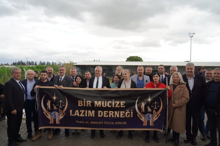 DOGAL-YASAM-ALANI-BINLERIN-KATILIMIYLA-ACILDI-13-755x503 EDREMİT’TE CAN DOSTLAR DOĞAL YAŞAM ALANINA KAVUŞTU