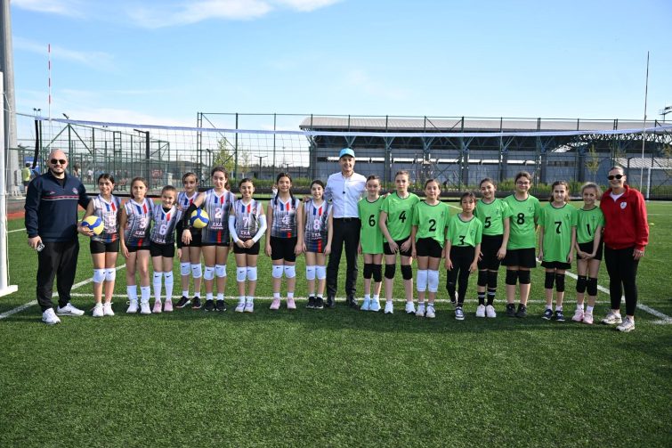 akin_23_nisan_bagimsizligimizin_birligimizin_ve_sarsilmaz_inancimizin_tum_dunyaya_ilanidir_16-755x503 Akın: “23 Nisan; bağımsızlığımızın, birliğimizin ve sarsılmaz inancımızın tüm dünyaya ilanıdır”