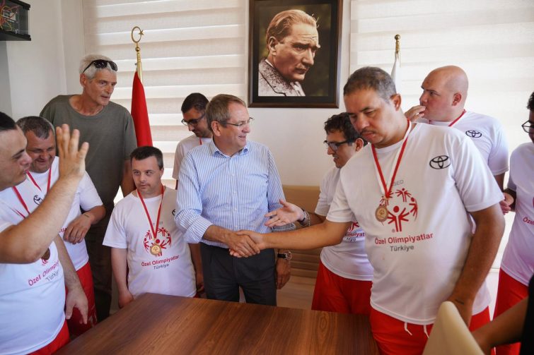 07-1-755x503 Ayvalıklı Özel Sporculardan Gururlandıran Başarı